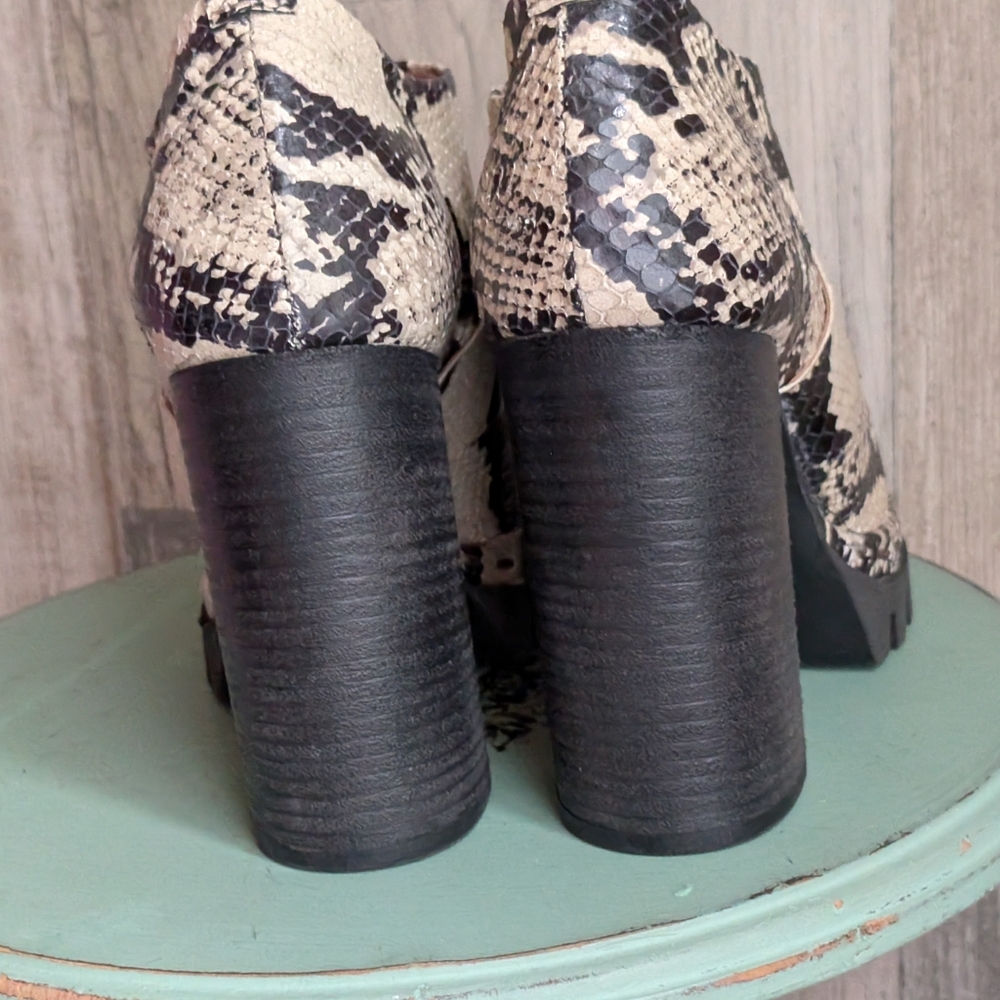 A.S.98 Platform Booties - Picture 8 of 15